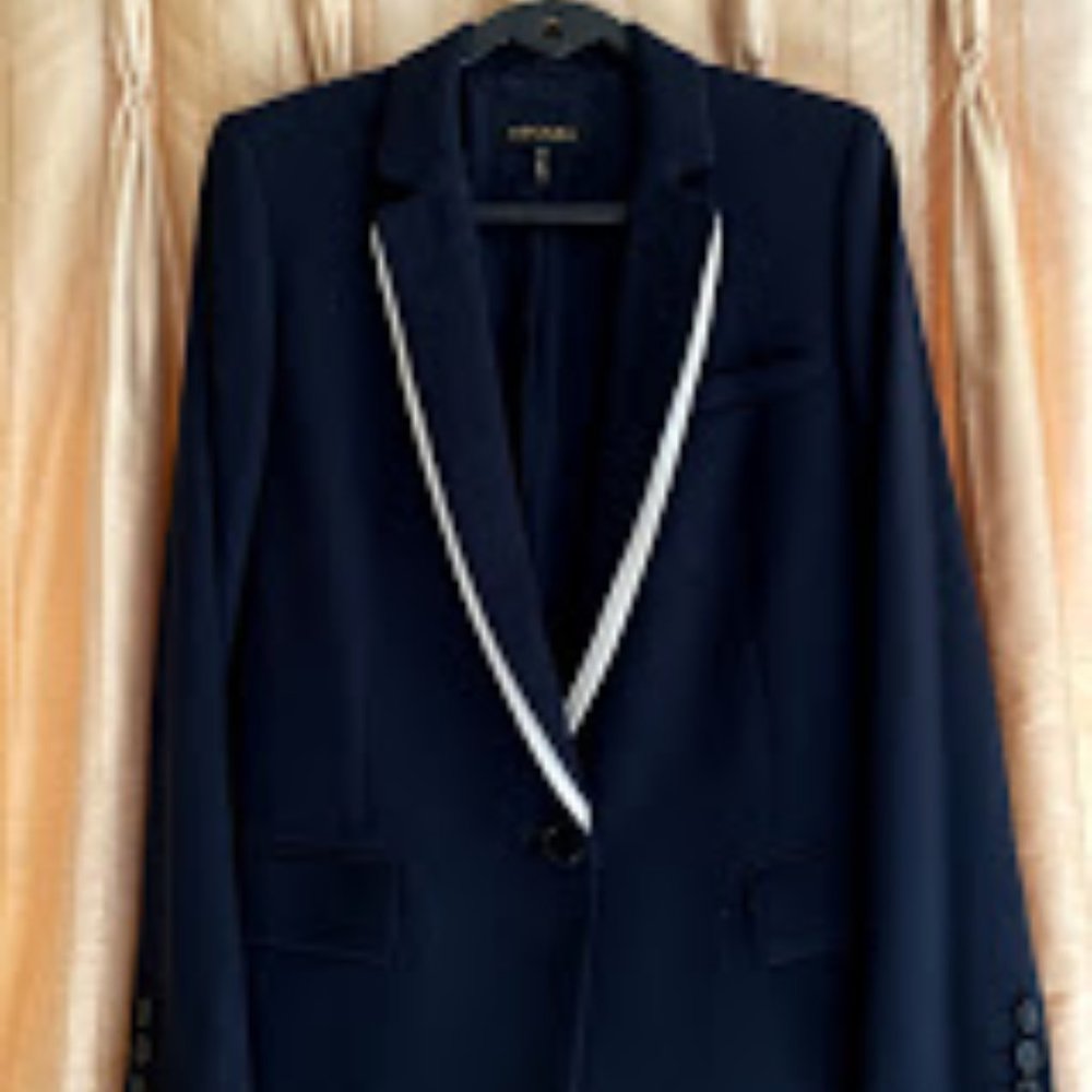ESCADA VIRGIN WOOL NOTCH-LAPEL BLAZER